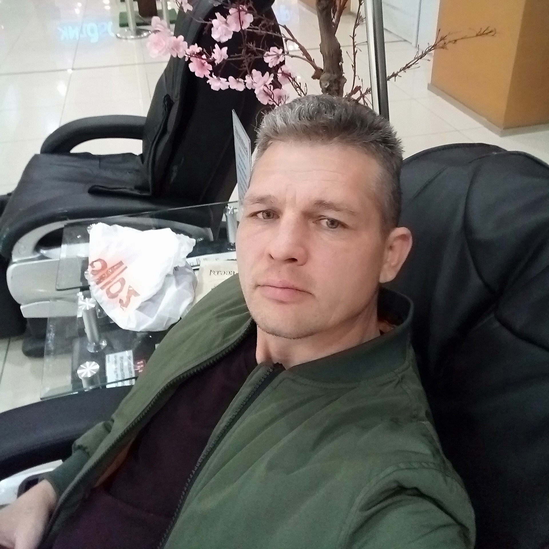 Анатолий Александров