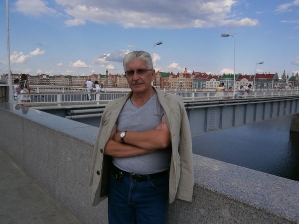 Яков Ефремов