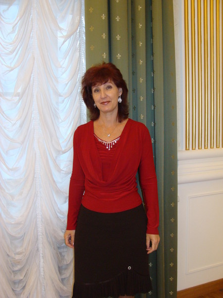 Нина Пономарева