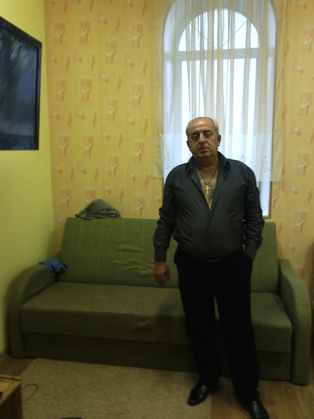 Роман Отырба