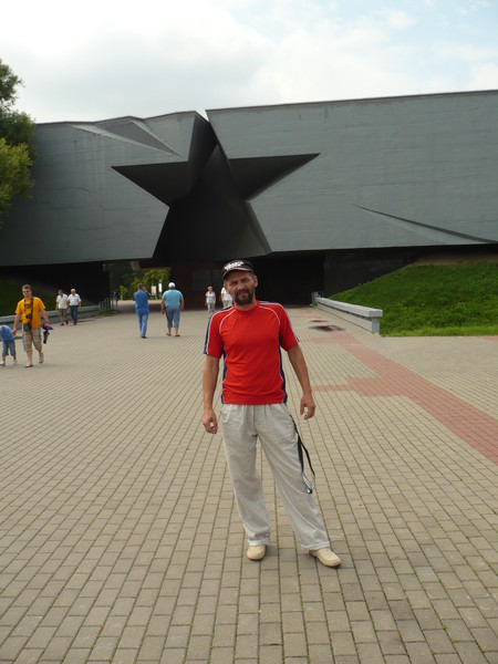 Владислав Петров