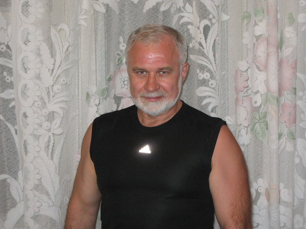 Анатолий Стацура