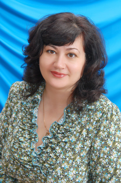 Александра Наваренко