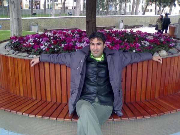Omar Nazari