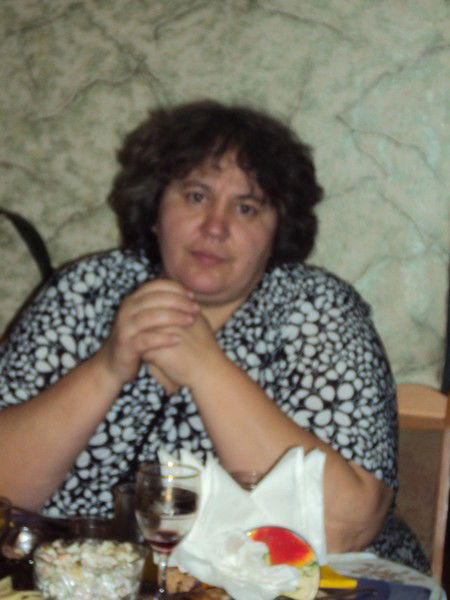 Елена Долгополова