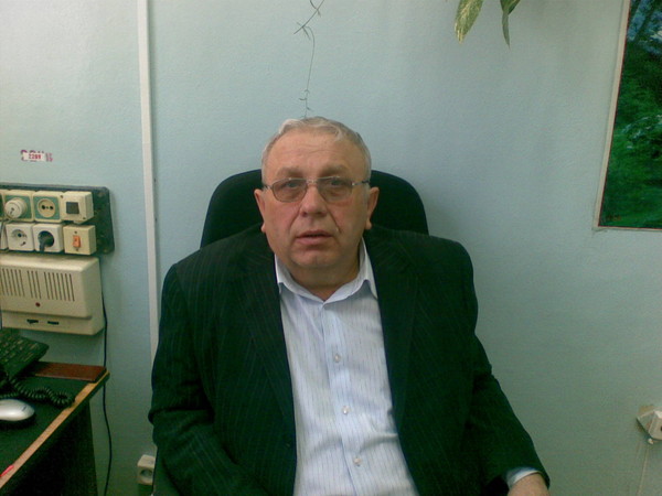 Владимир Яковлев