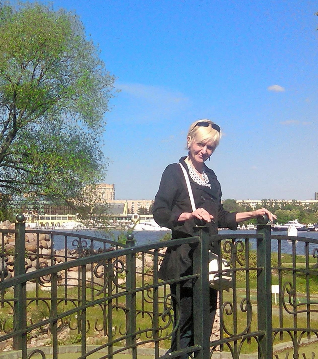 Lora Belova