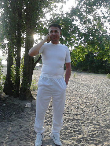 Санек Шамолов