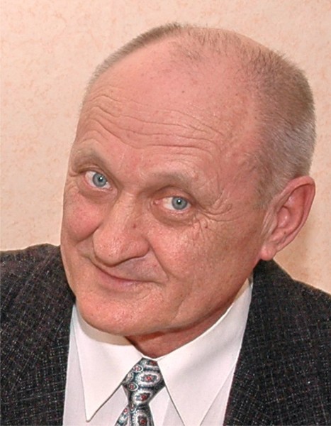 Владимир Наумов