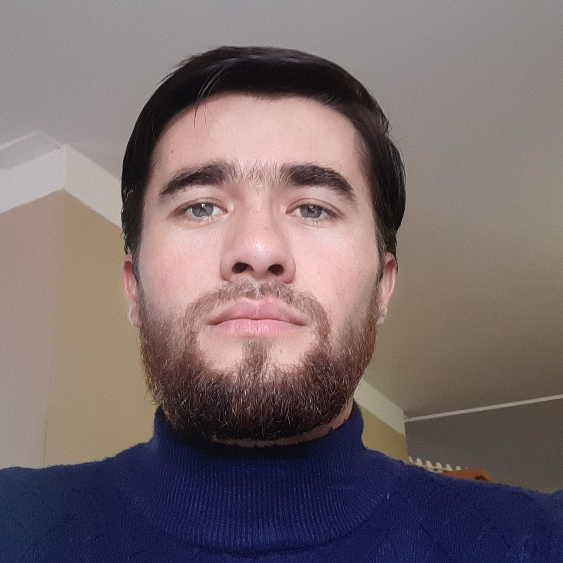 Акбар Мардонов
