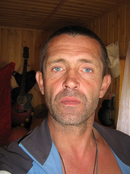 Валерий Артамонов