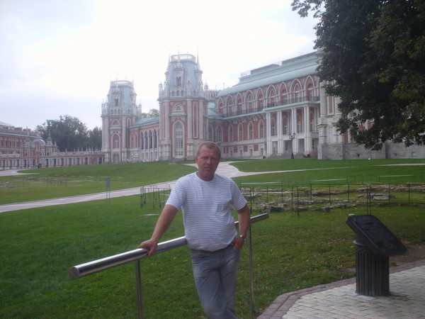 Олег Афанасьев
