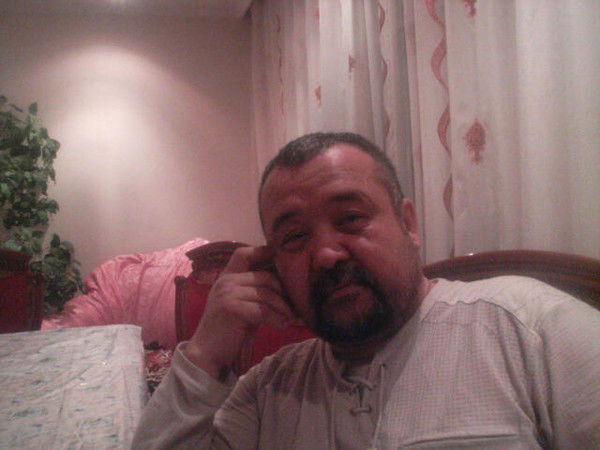 Урынбай Бухарбаев