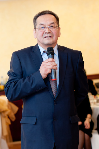 Sungat_Kuderinov
