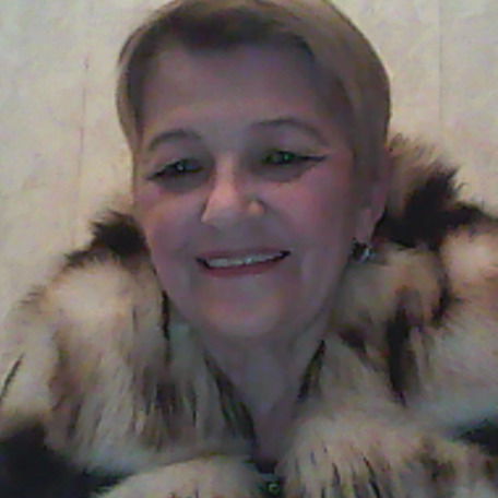 Юлия Попова