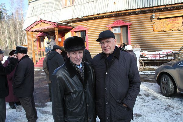 Лев Пахомов