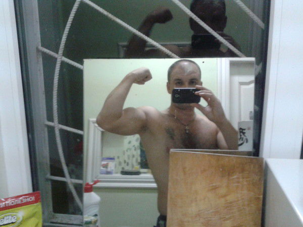 Алекс Матросов