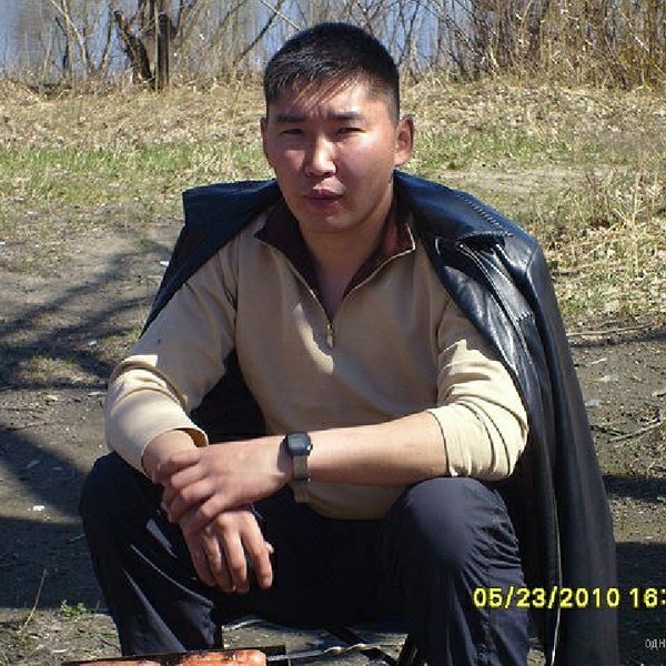 Виктор Захаров