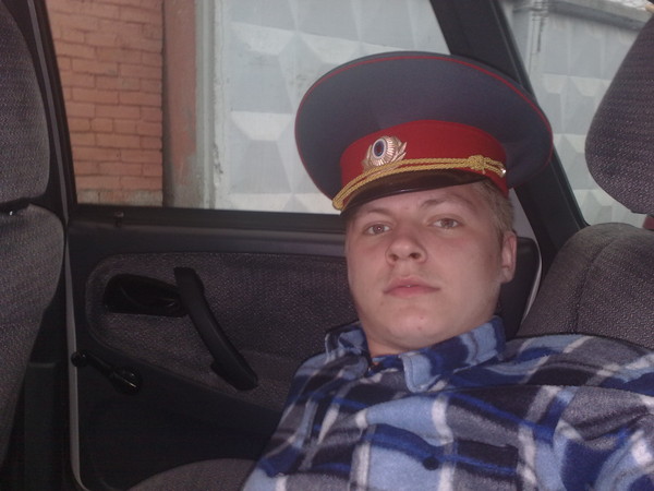 Владимир Симонов