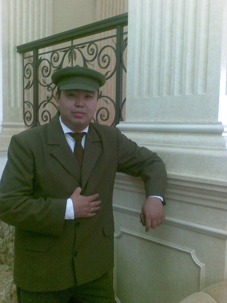 Erik Sadibekov