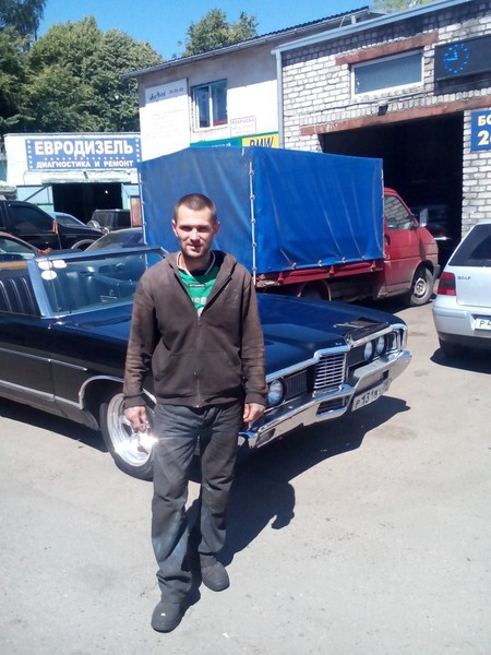 Павел Скоробогатый