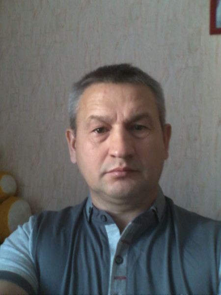 Роберт Байрамов