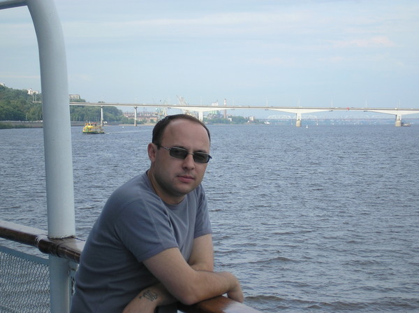Михаил Иванов