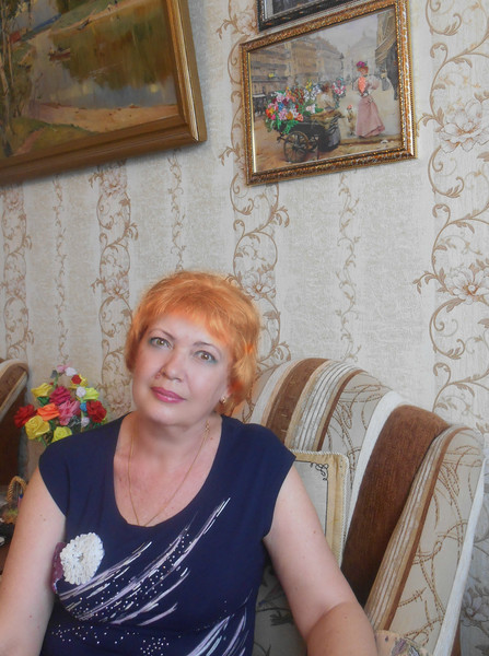 Елена Петрова