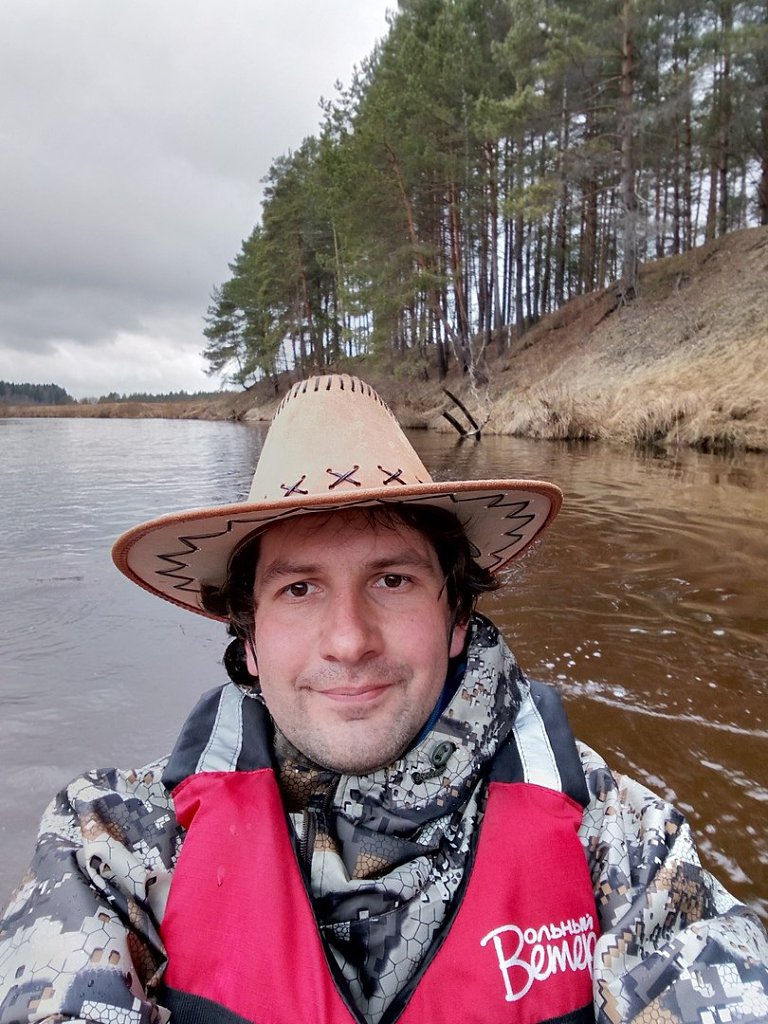 Руслан Сафонов