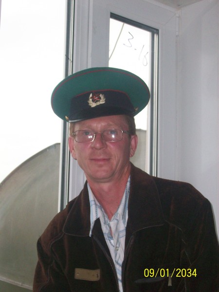 Геннадий Махнин