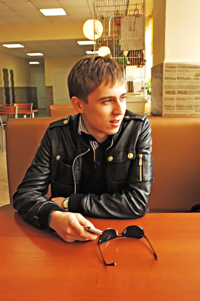 Damir Zikrilaev