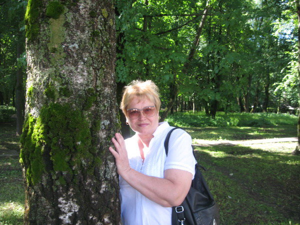 Людмила Лынова
