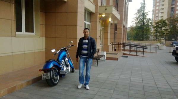 Андрей Бузинский