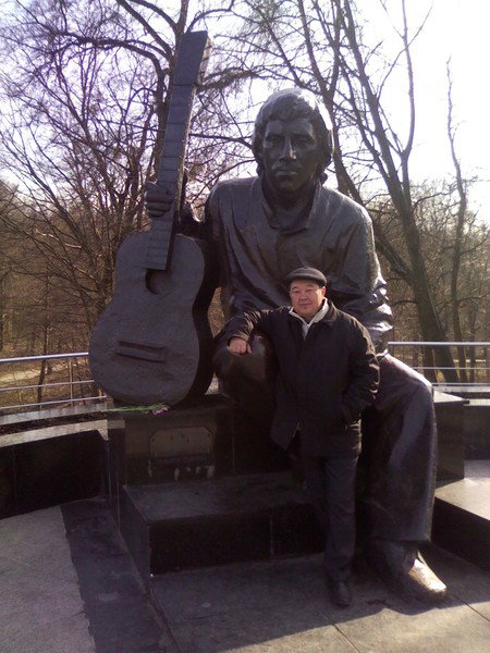 Чингис Цыренов