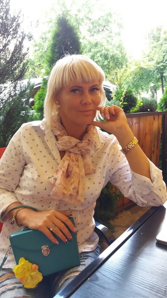 Юлия Белоусова