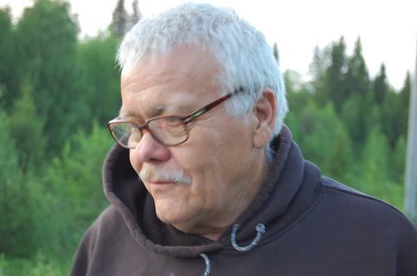 Петр Саламахин