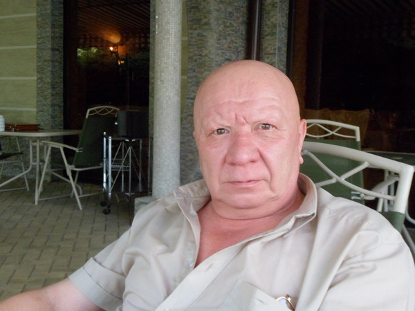 Сергей Никонов