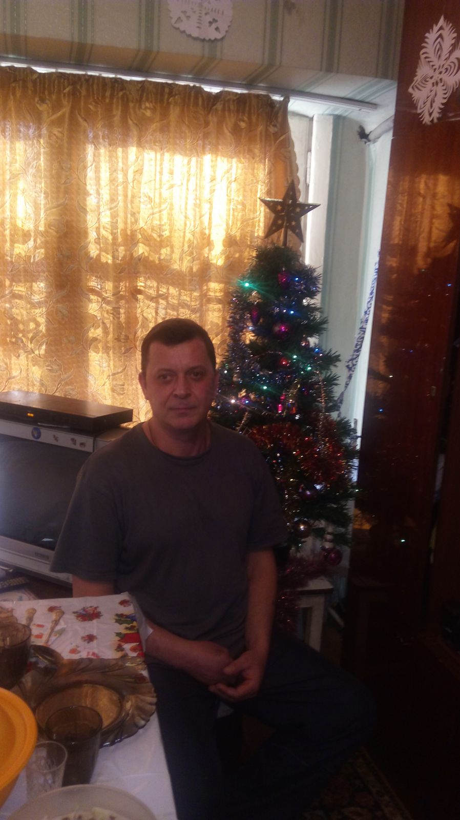 Александр Никонов