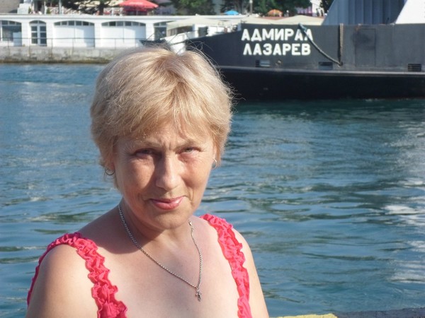 Нина Котова