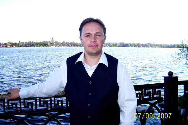 Юрий Сутормин