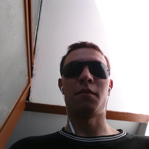 Андрей Середа