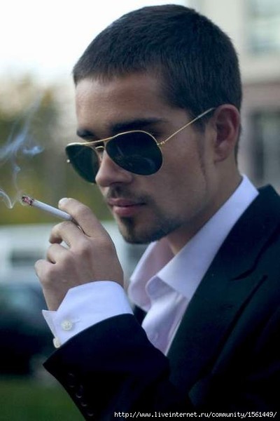 Maks ......................