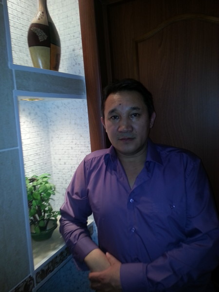 Мирбек Жукешев