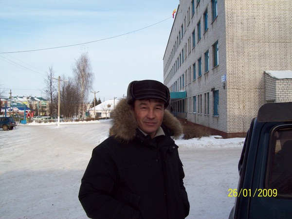 Алик Макаров