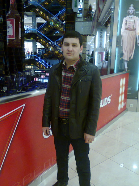 Рустам Аннаев