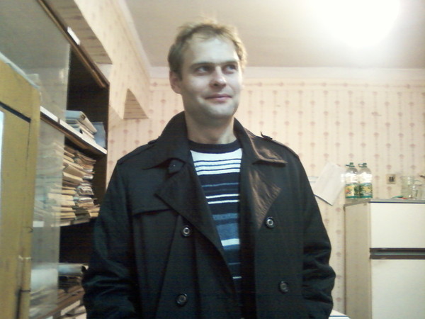 Руслан Худолей