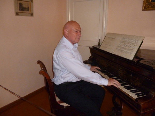 Александр Стачинский