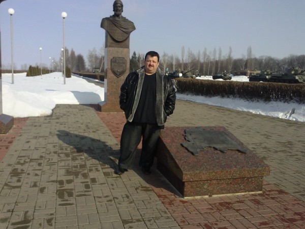 Виталий Красников