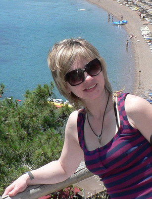 Наташа Емельянова