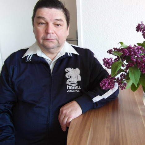 Александр Шартон